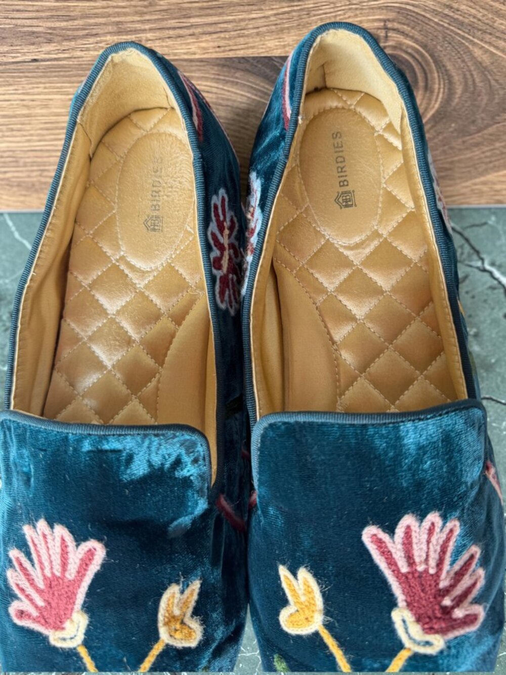 Birdies Starling Embroidered Flat Blue Flat Velvet W 11 Teal Blue Flora Velvet - Picture 5 of 16